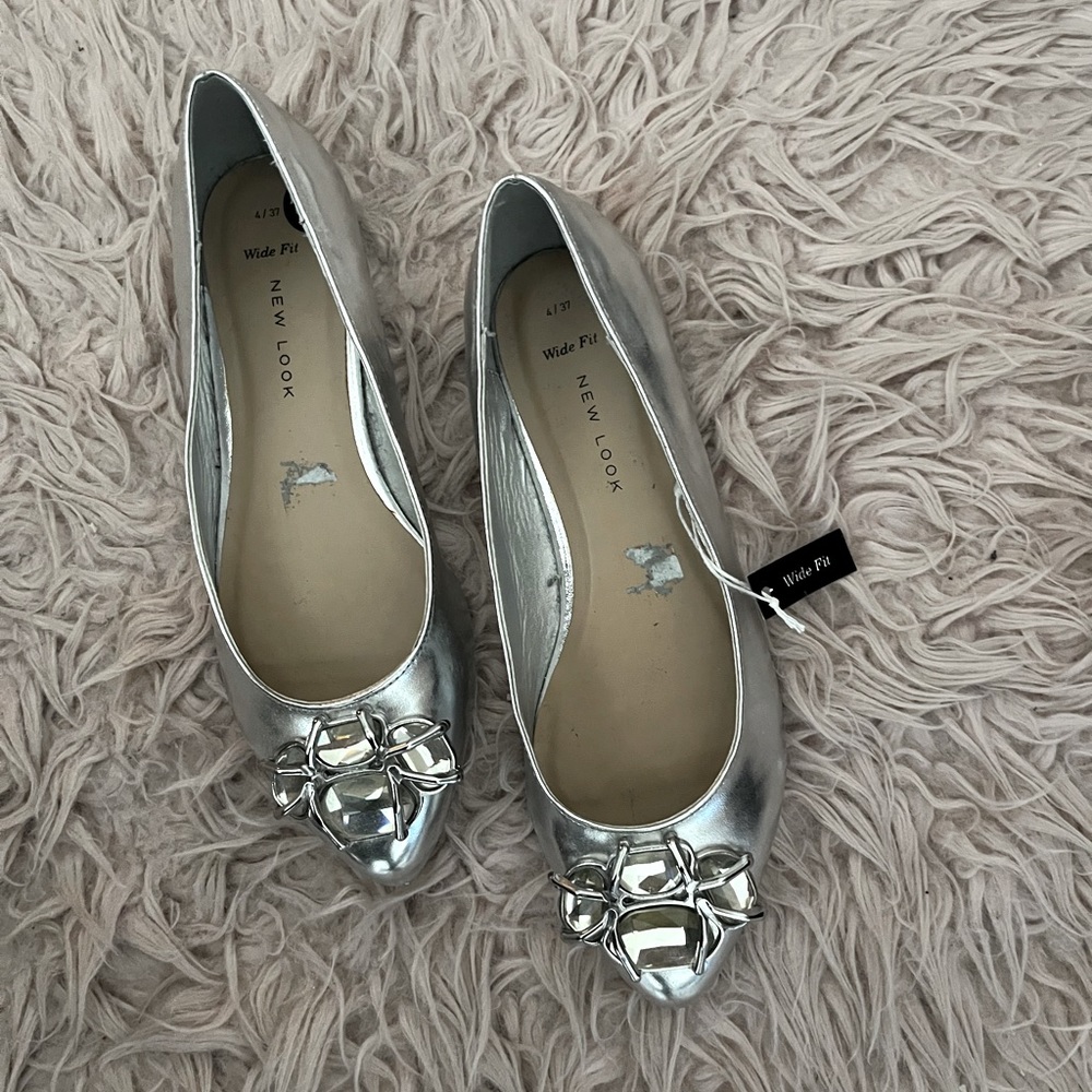silver pointed toe ballerina flat shoes